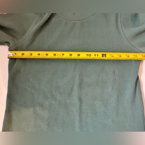Sundance Crew Thermal Knit Long Sleeve Ribbed Top Green Women L - Picture 6 of 8